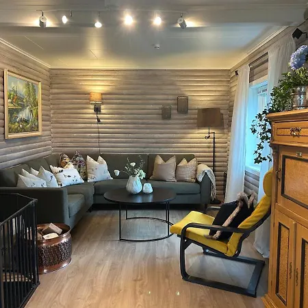 Mikkelsby House By Altafjord *