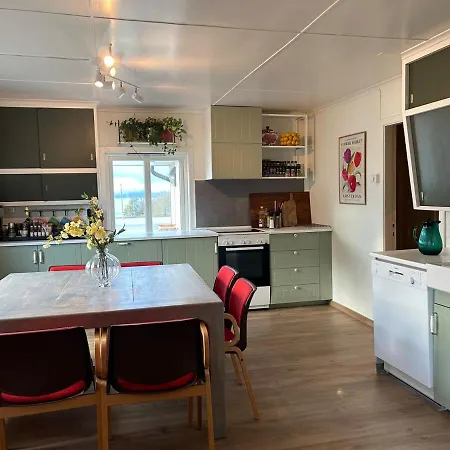 Prázdninový dům Mikkelsby House By Altafjord