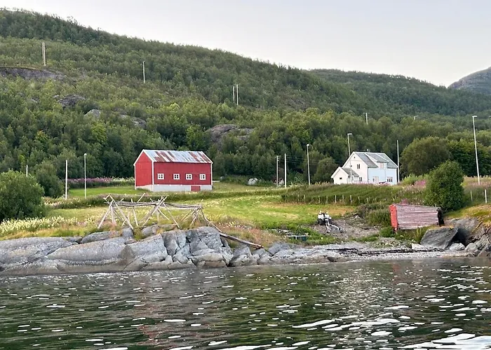 Casa de Férias Mikkelsby House By Altafjord