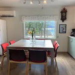 Дом отдыха Mikkelsby House By Altafjord